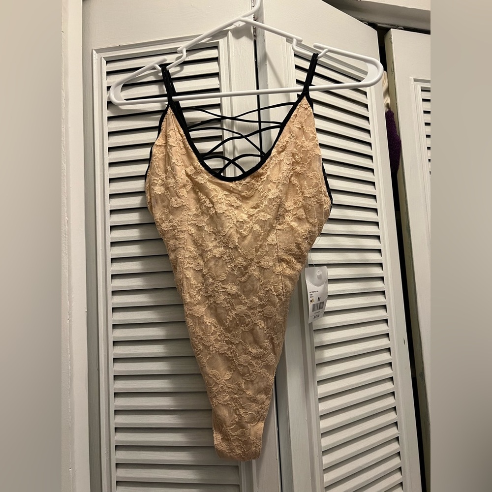 Nude lacey thong bodysuit Forever 21 black details